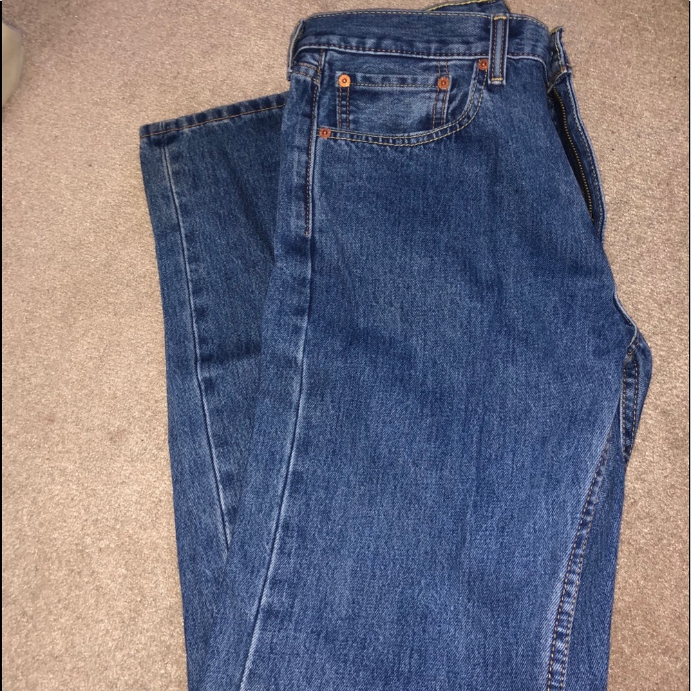 Levi jeans